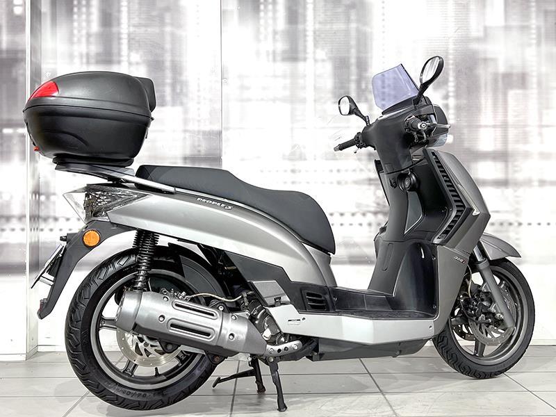 Kymco People 300 S
