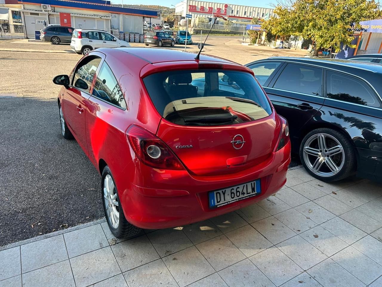 Opel Corsa 1.2B 3p 2009 GPL