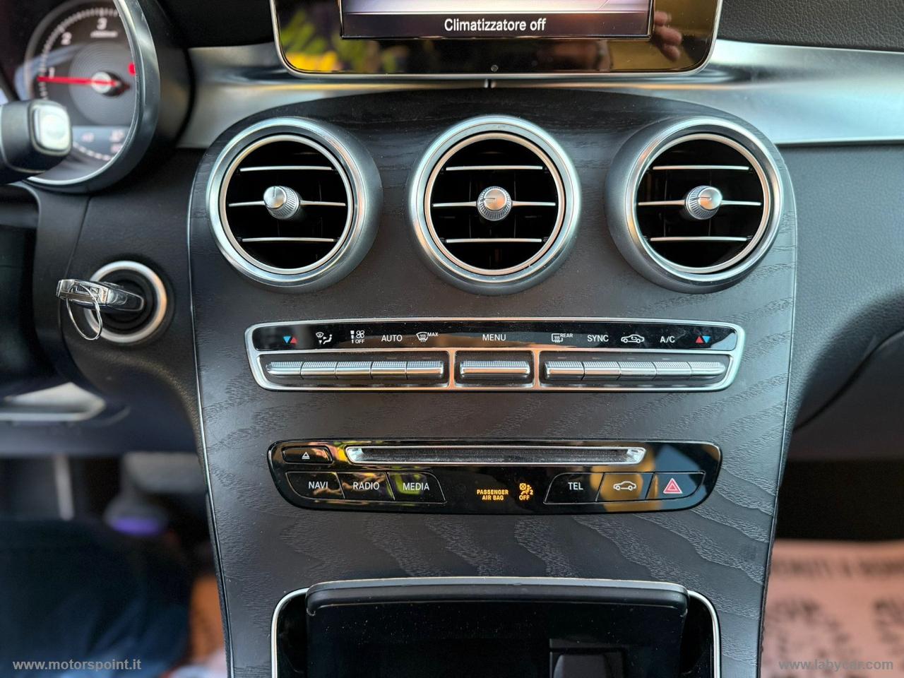 MERCEDES-BENZ GLC 220 d 4Matic COUPE