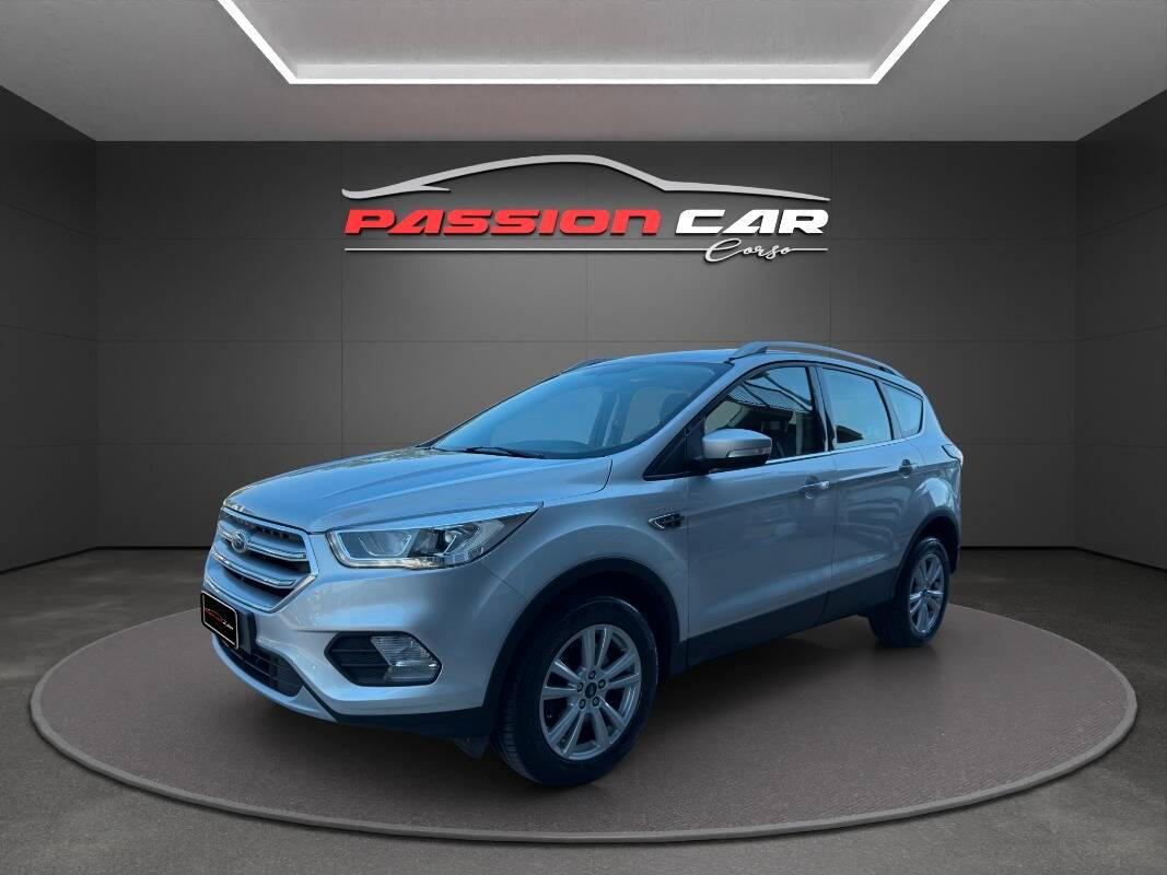Ford Kuga 1.5 tdci Titanium s&s 2wd 120cv powershift