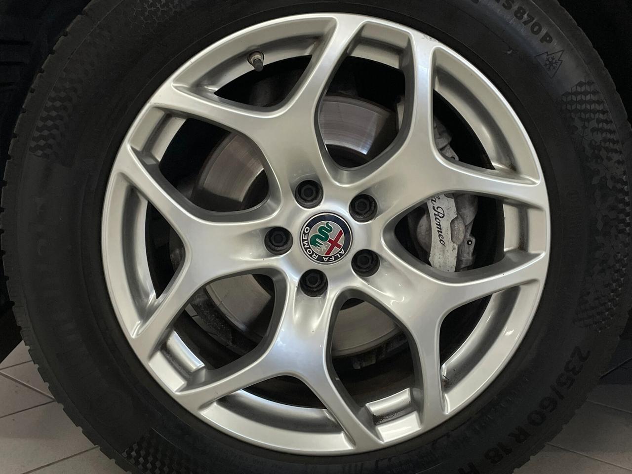 Alfa Romeo Stelvio 2.2 TD 160CV BUSINESS RUOTINO CERCHI 18" PERFETTA