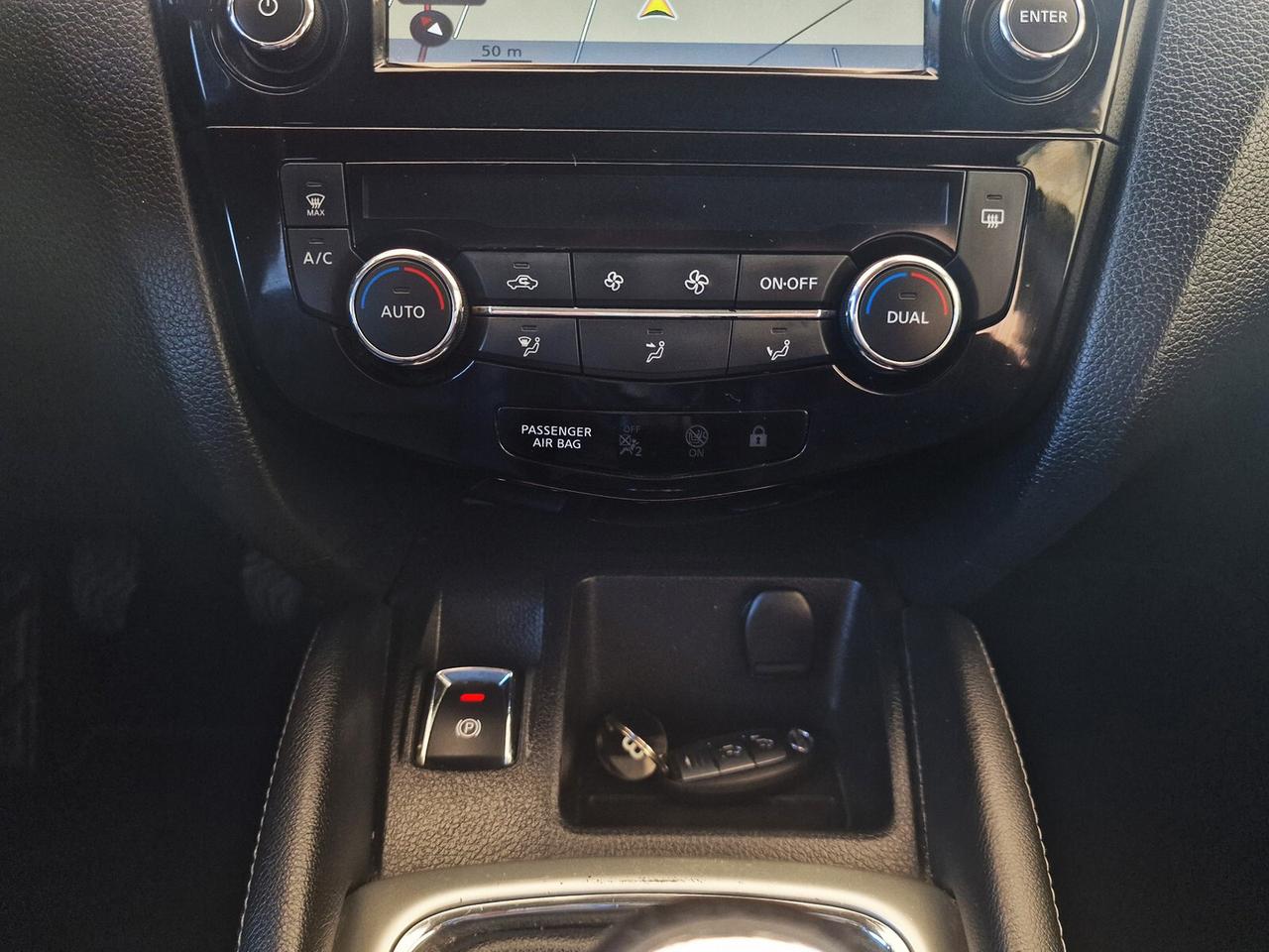 NISSAN QASHQAI 1.5 TEKNA AUTOCARRO