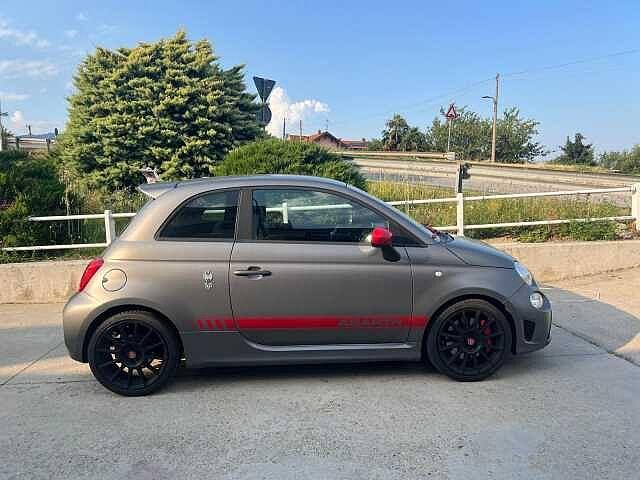 Abarth 595 1.4 Turbo T-Jet 180 CV Esseesse