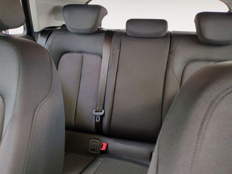 Audi Q2 30 TDI Business Advanced
