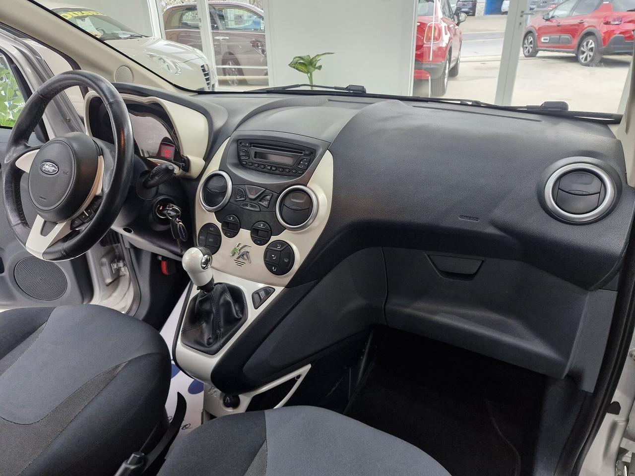 FORD KA 1.2 BZ 69CV TITANIUM ANNO 2013 90000KM