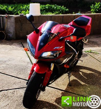YAMAHA YZF R1 YZF 1000