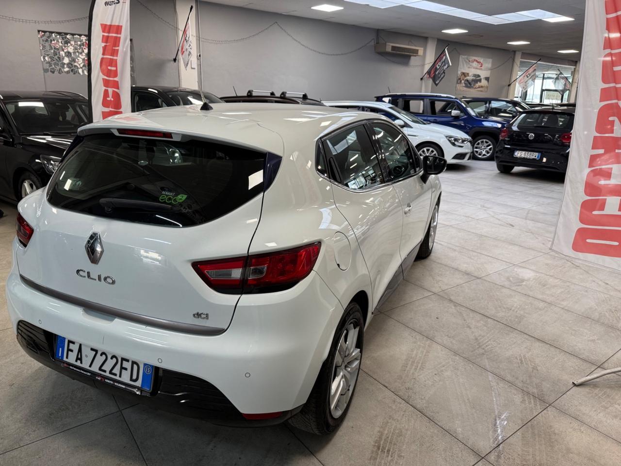 Renault Clio 1.5 dCi 8V 75CV 5p. Costume National