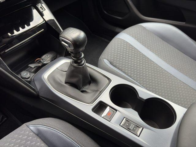 PEUGEOT 2008 PureTech 100 S&S Allure