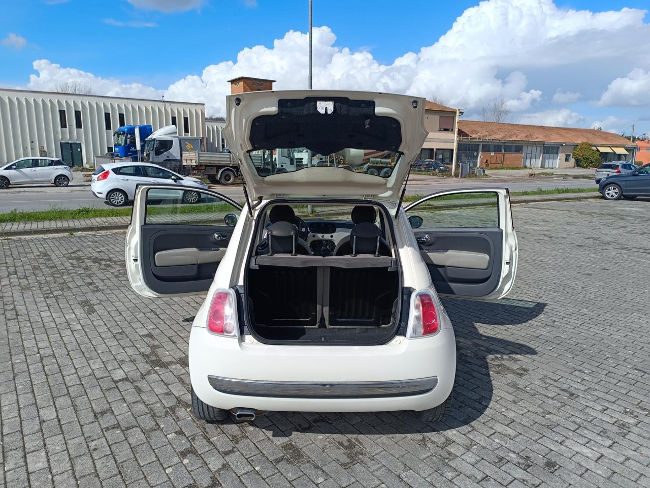 Fiat 500 1.2 Lounge del 2009 SOLAMENTE 82.000 KM