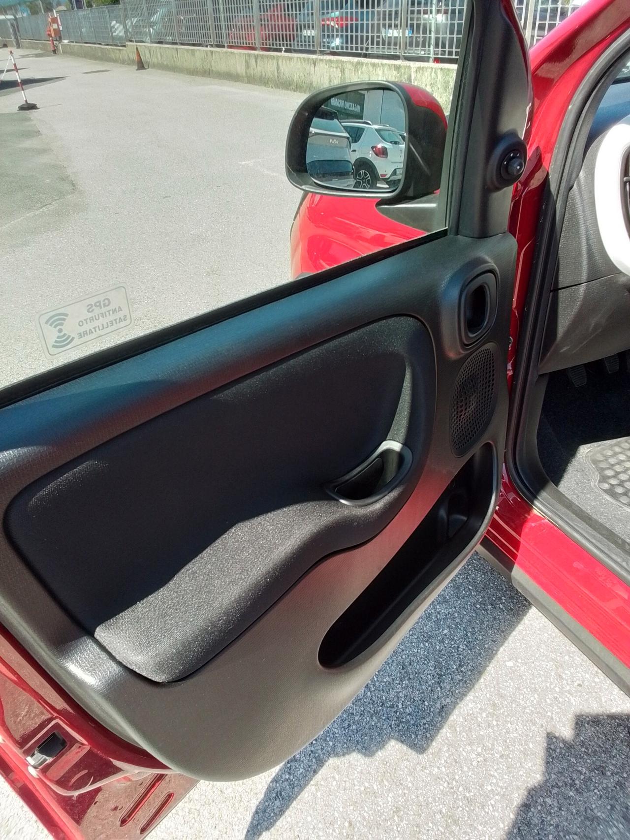 Fiat Panda Cross 1.0 FireFly Hybrid
