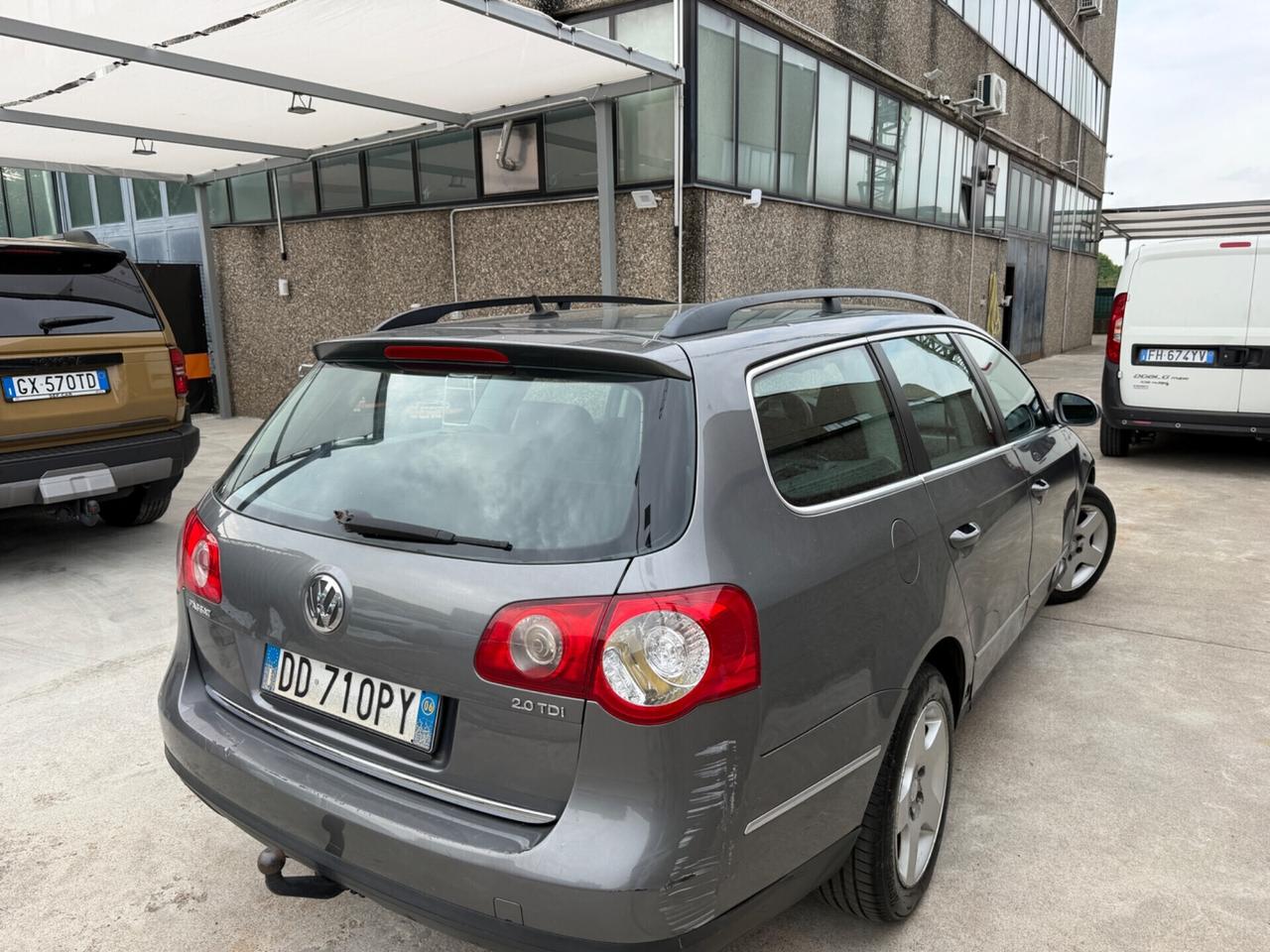 VW PASSAT 2.0TDI GANCIO TRAINO 1800