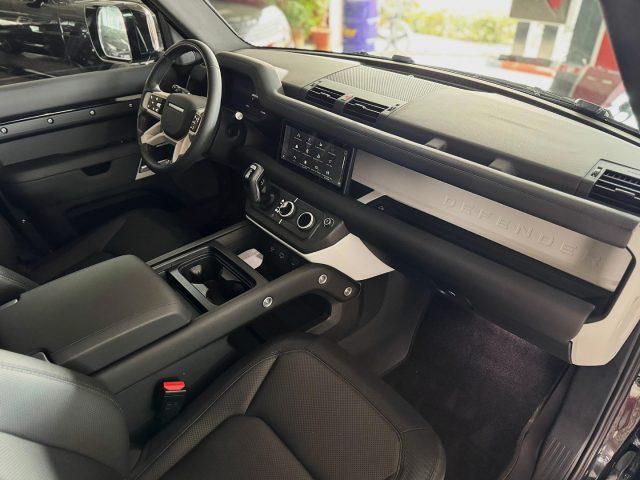 LAND ROVER Defender 110 3.0D I6 250 CV AWD X-DYNAMIC SE *GANCIO*UNIP