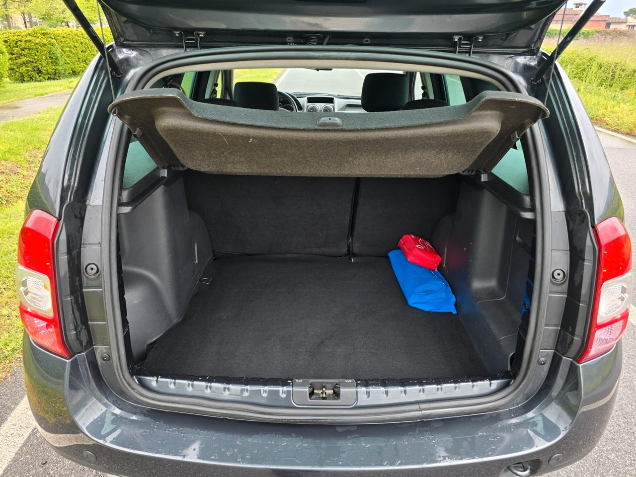 DACIA DUSTER 1.6 GPL NUOVO "OK PER NEOPATENTATI"