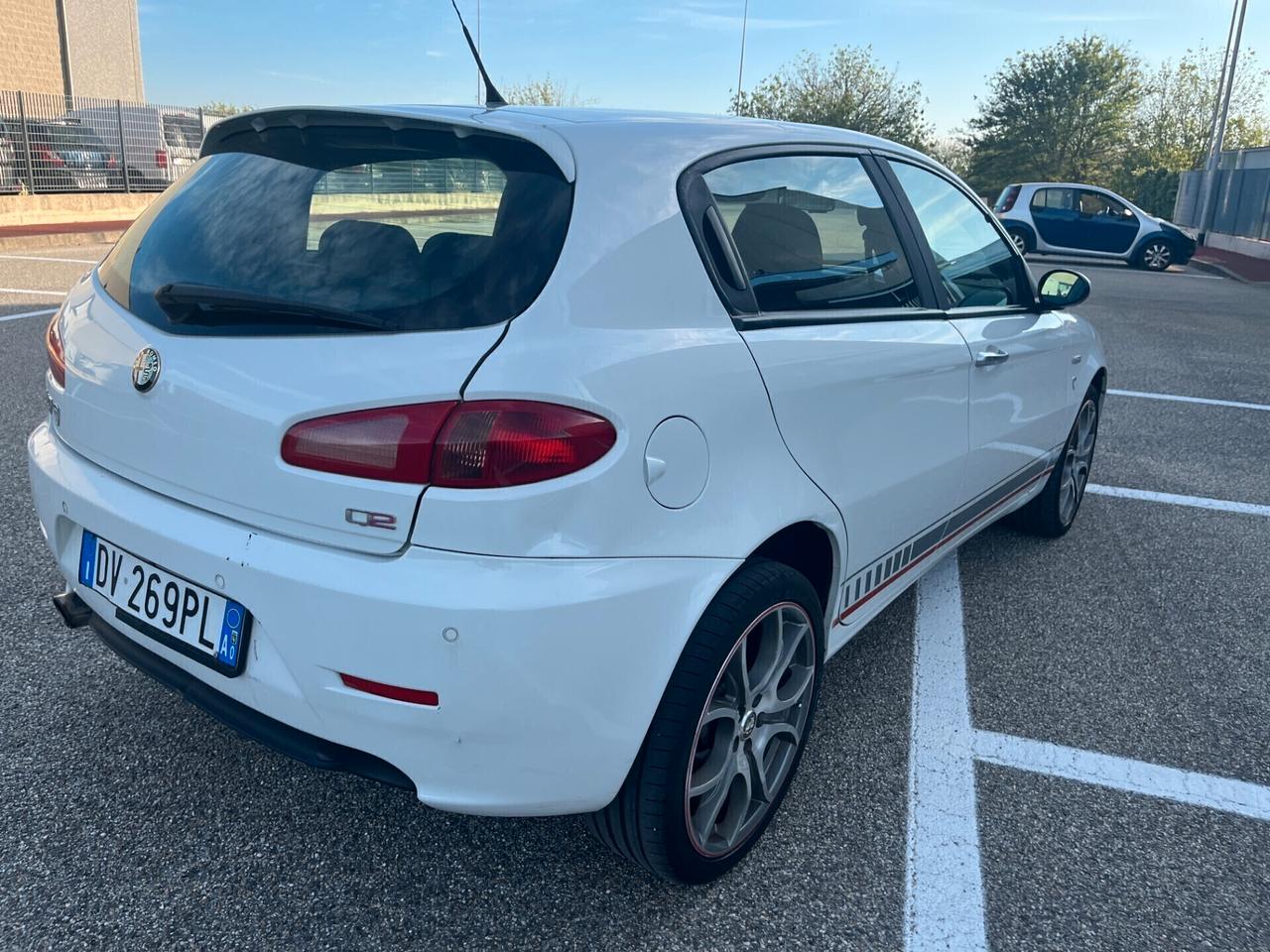 Alfa Romeo 147 1.9 JTDm Q2 (170) 5p. Ducati Corse