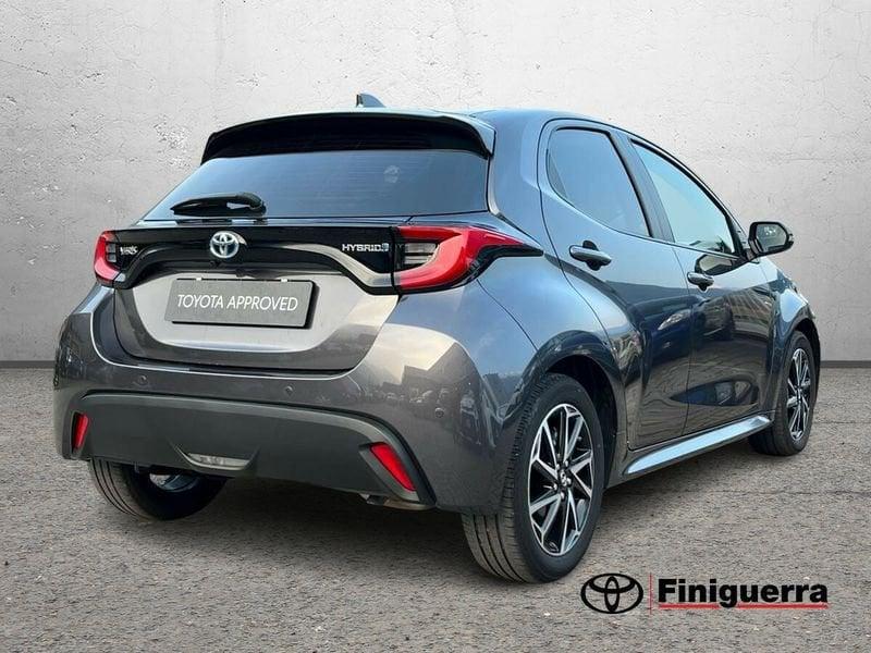Toyota Yaris Hybrid Trend MY22