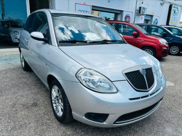 Lancia Ypsilon 1.2 Argento