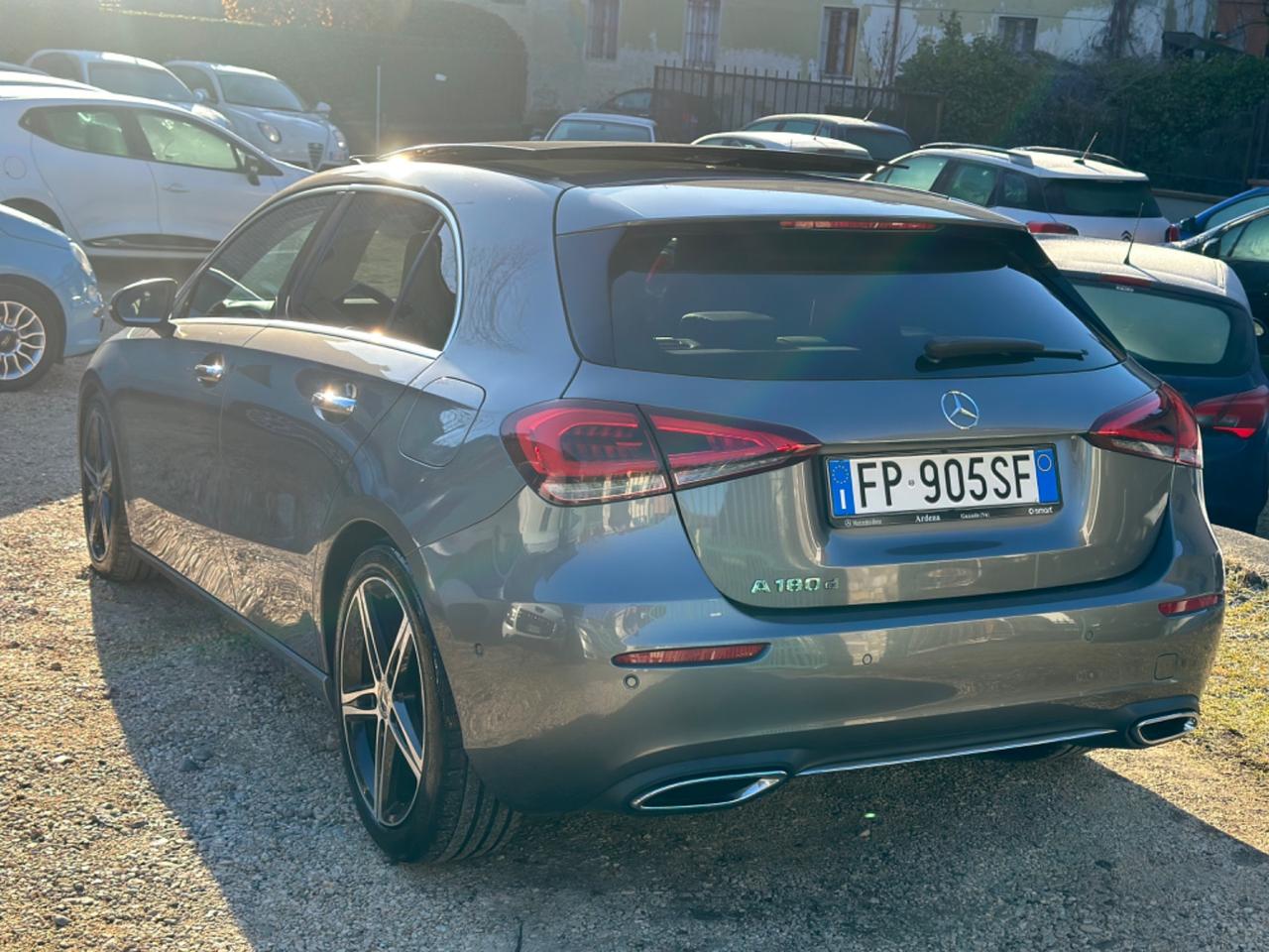 Mercedes-benz A180d AUTOMATIC SPORT