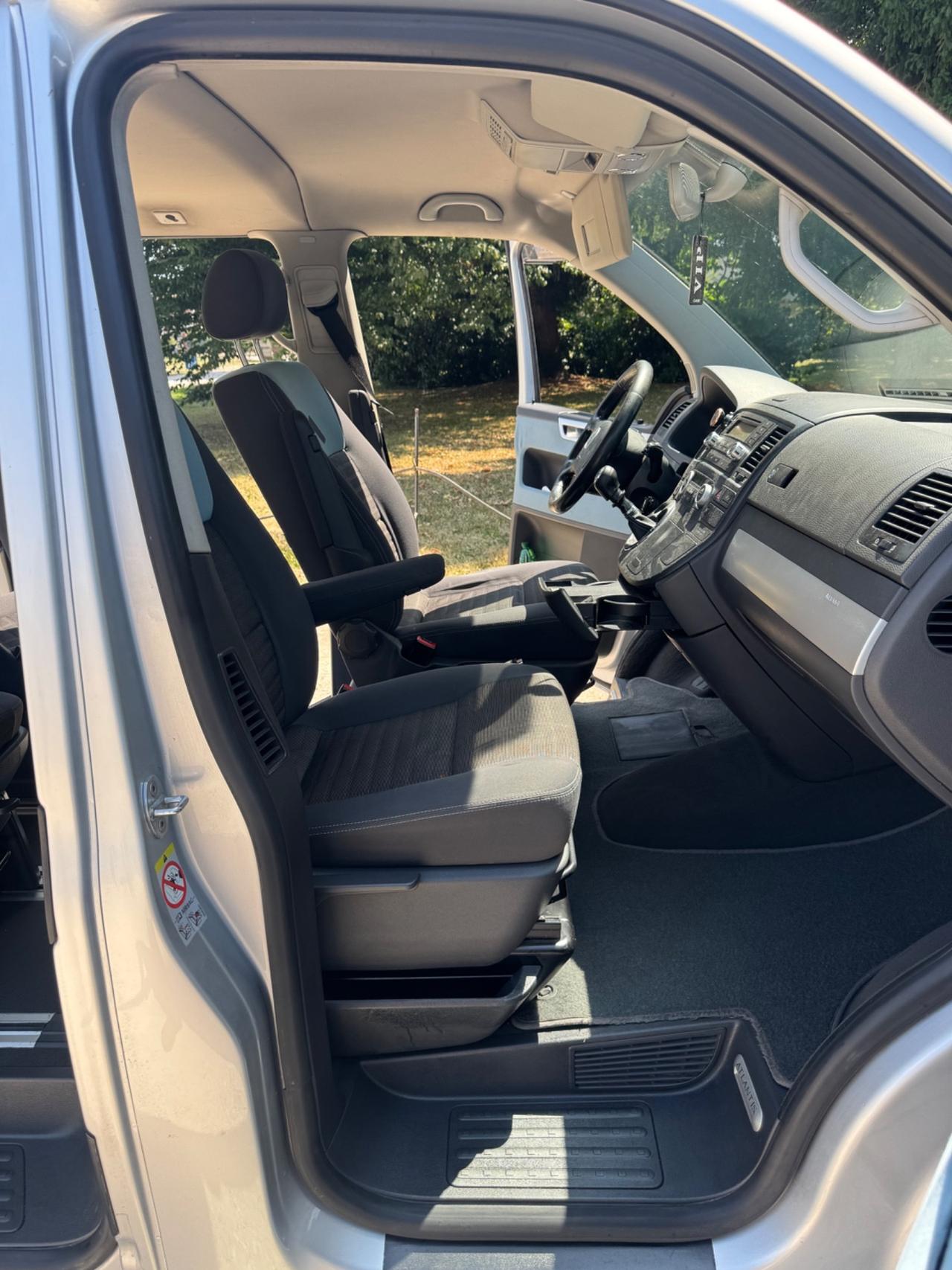 Volkswagen Multivan T5 Atlantis 2.5 TDI 174 CV 4Motion – 7 Posti – Omologato Autocaravan