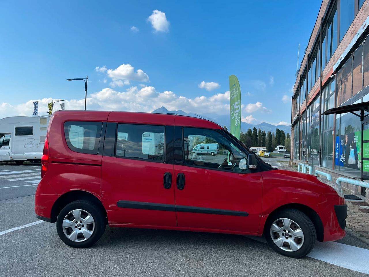 Fiat Doblo 1.6 Diesel 105 cv MJT Autocarro 5 Posti