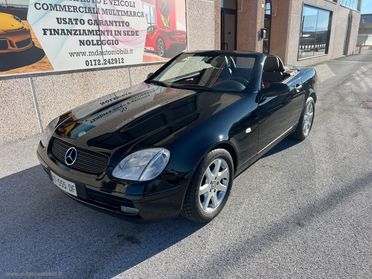 MERCEDES-BENZ SLK 200 SOLO KM.9700 UNICOPROPRIETARIO