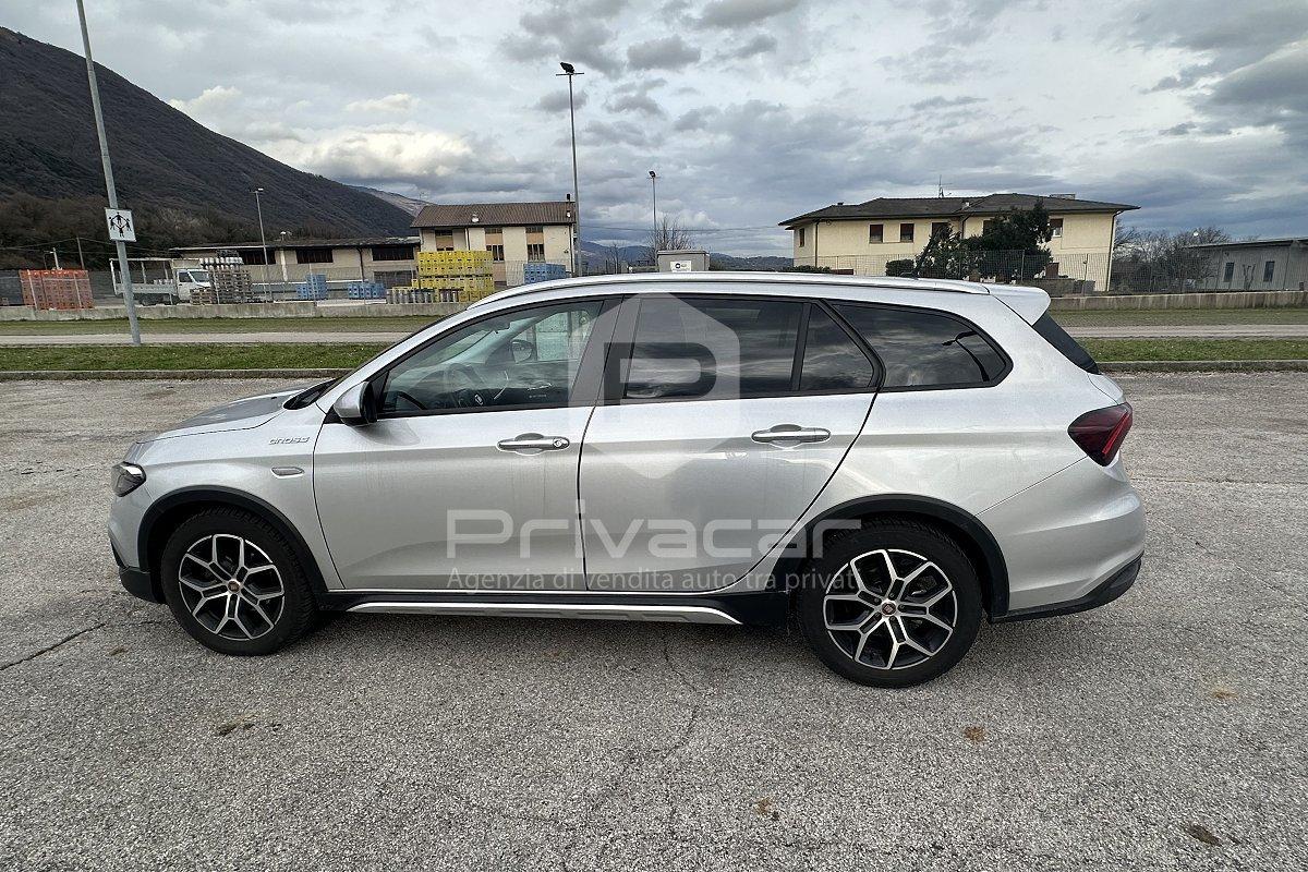 FIAT Tipo 1.5 Hybrid DCT SW Cross