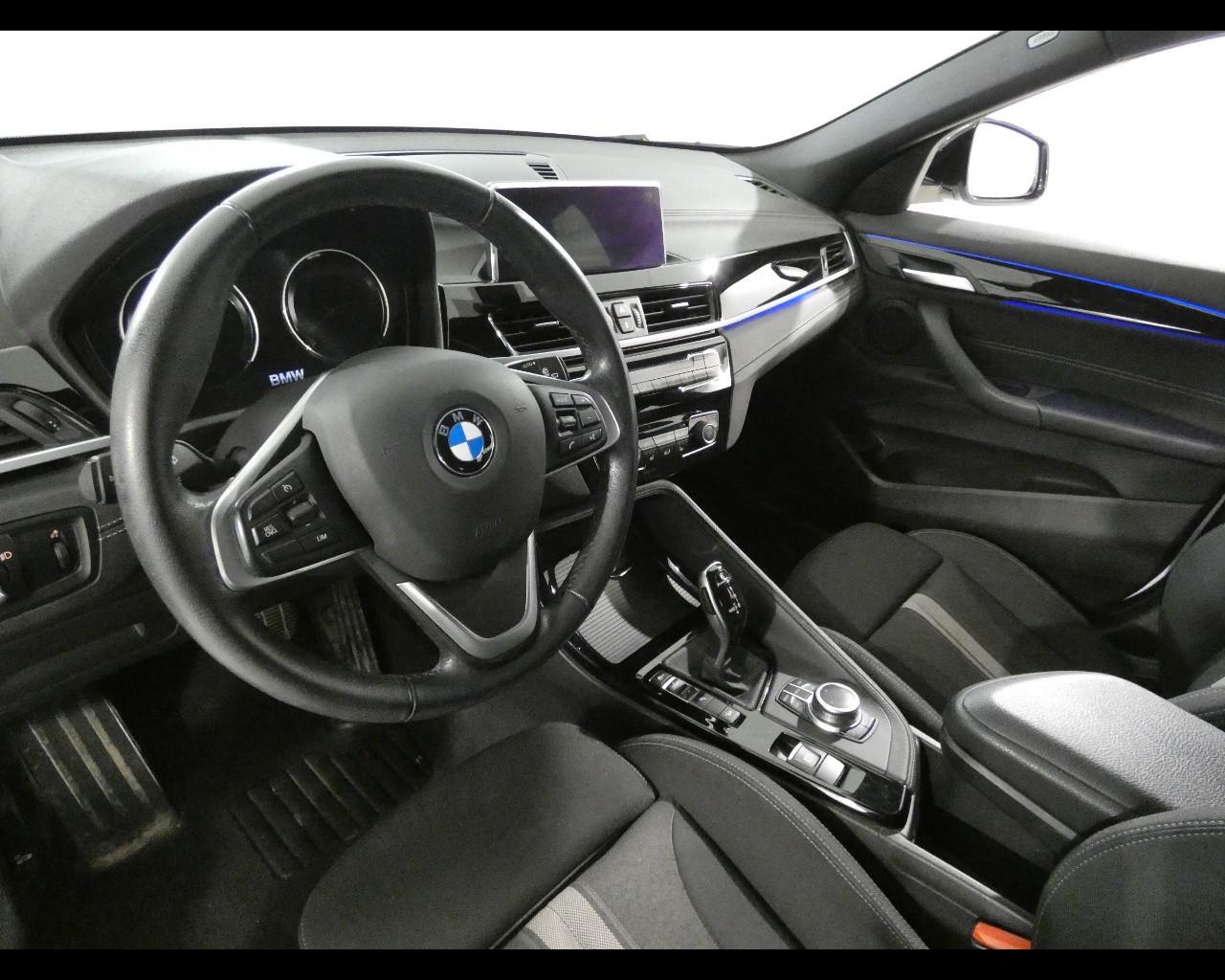 BMW X2 (F39) - X2 xDrive18d Business-X