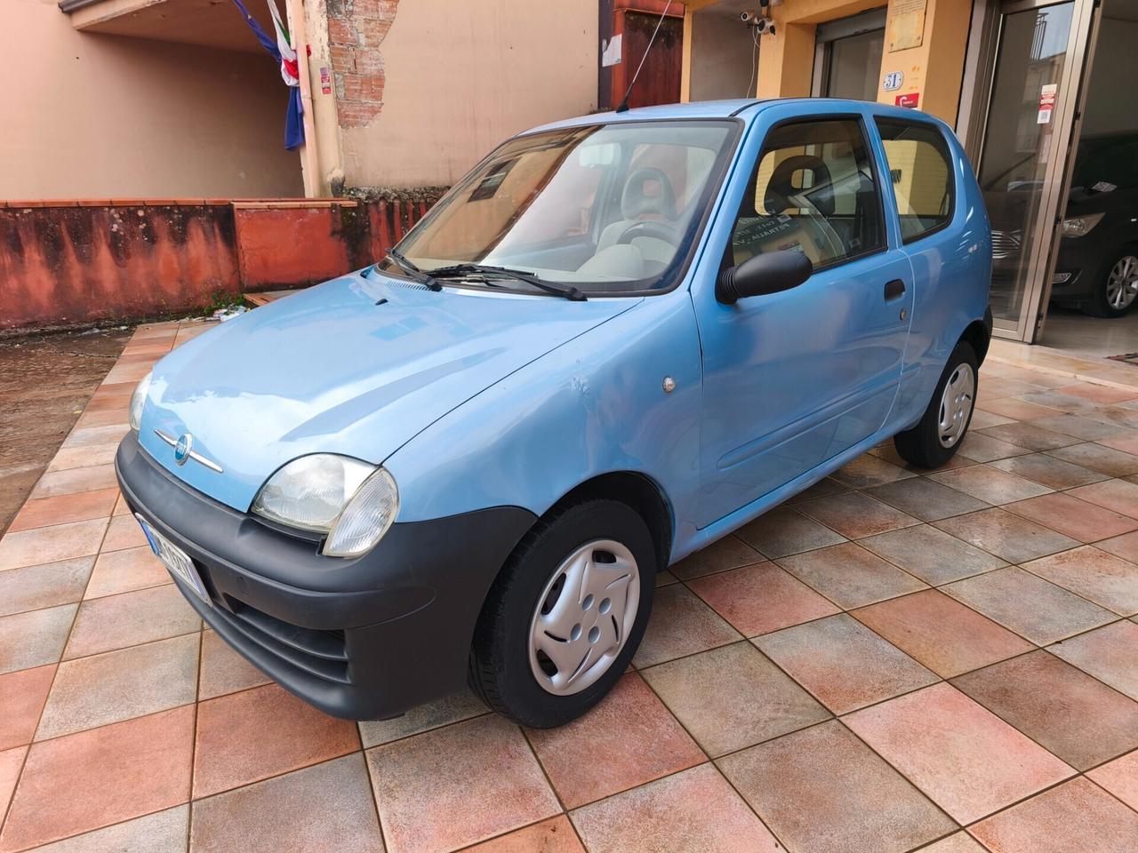 Fiat 600 1.1 Active