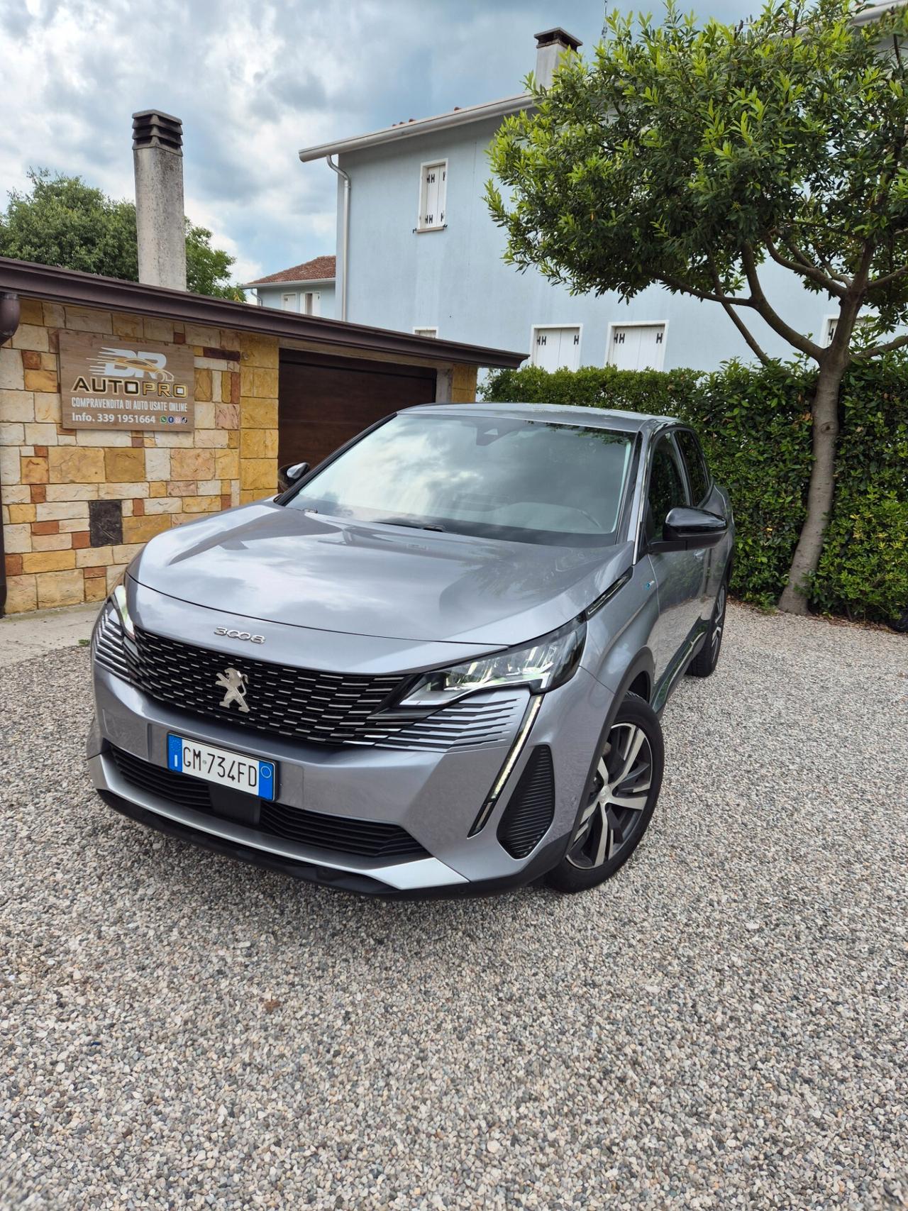 Peugeot 3008 Hybrid 225 e-EAT8 Allure Pack