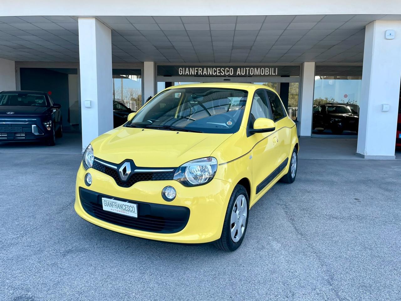 Renault Twingo TCe 90cv EDC Lovely