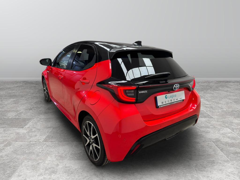 TOYOTA Yaris IV - Yaris 1.5h Premiere
