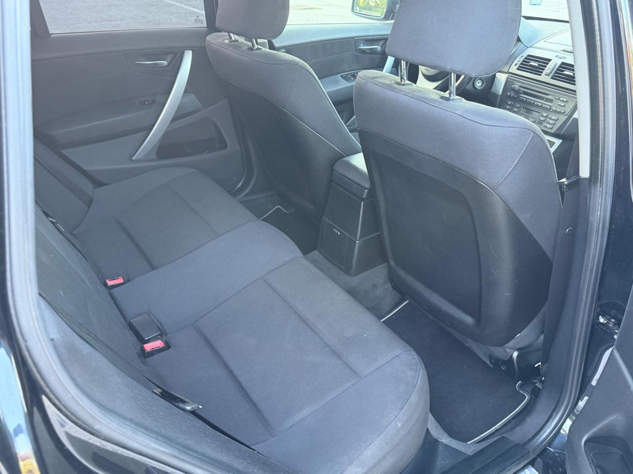 Bmw X3 2.0d cat Futura