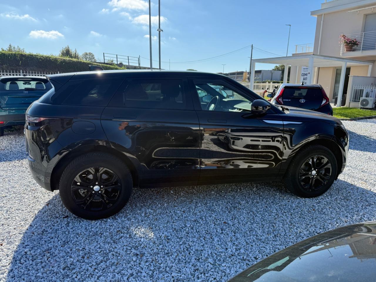 Land Rover Range Evoque 2.0D I4-L.Flw 150CV AWD Auto R-Dynamic SE