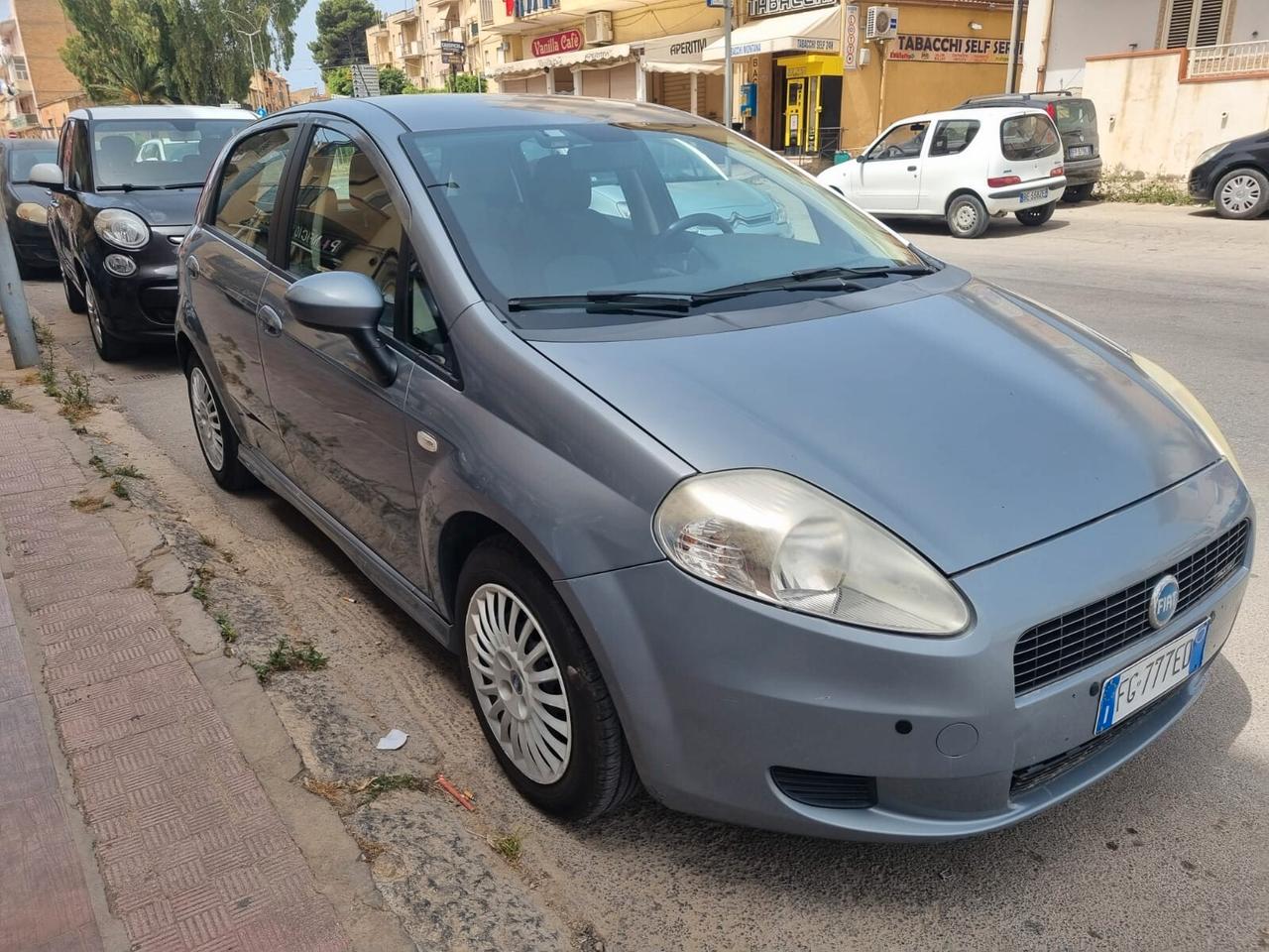 Fiat Grande Punto 1.3 MJT 75 CV 5 porte