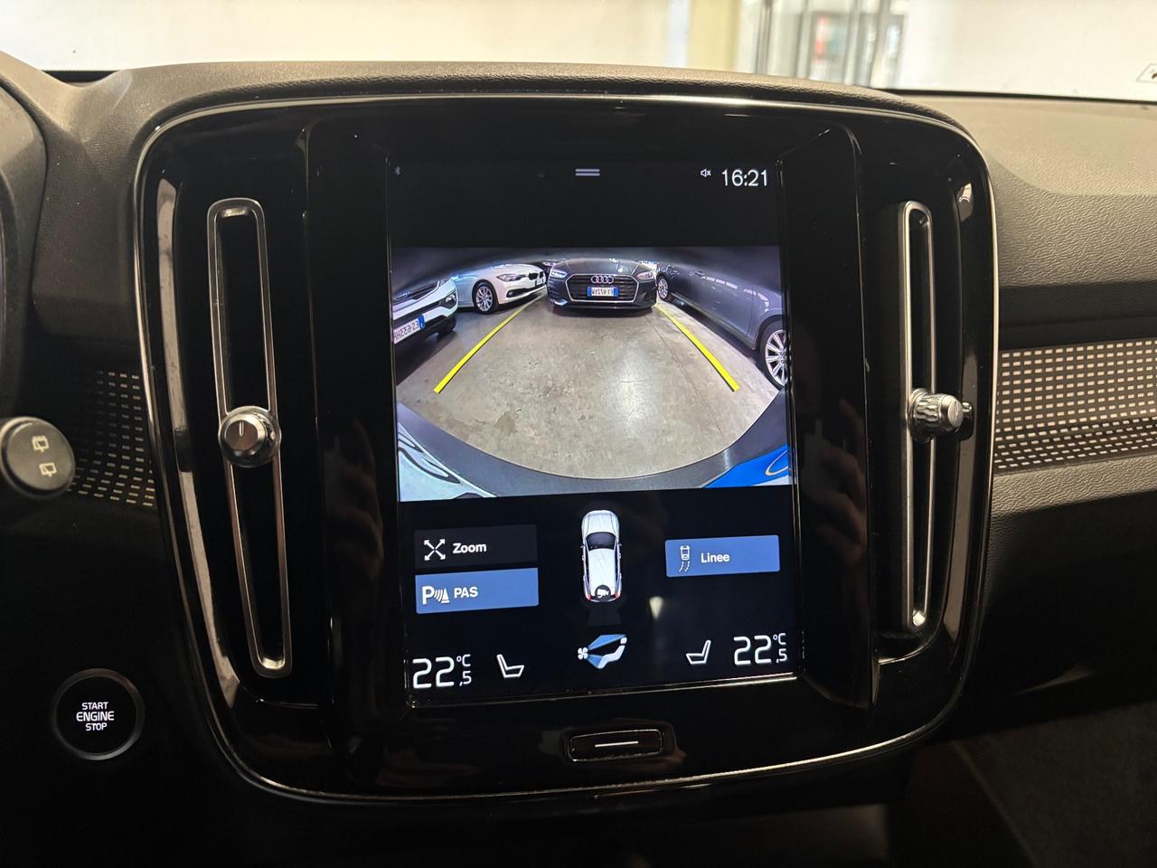 Volvo XC40 D3 GearTronic R-DESIGN |FULL OPTIONAL |