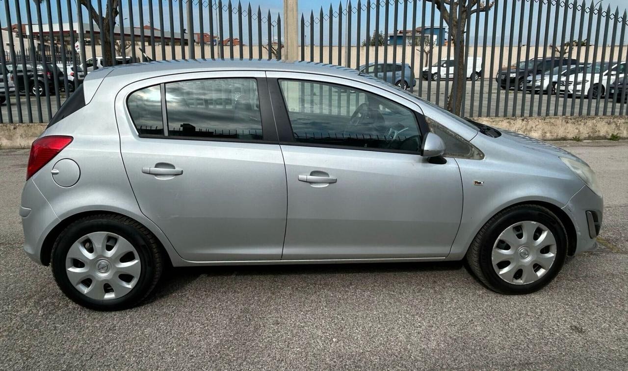 Opel Corsa 1.2 85CV 5 porte GPL-TECH ANNO 2013