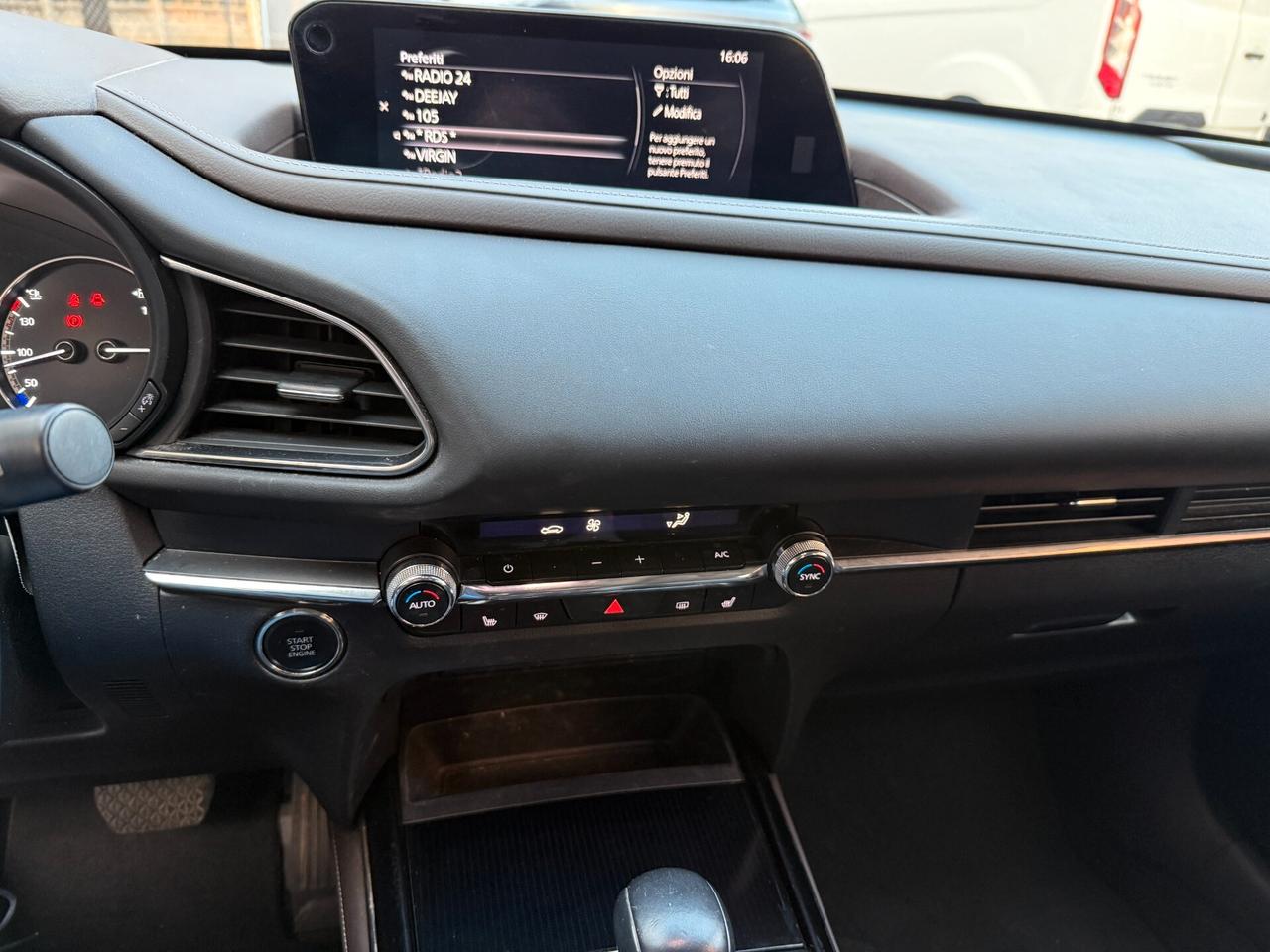 Mazda CX-30 2.0L Skyactiv-G M Hybrid AWD Exclusive