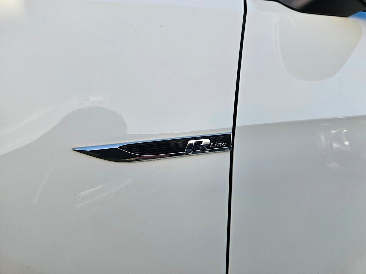 Volkswagen Golf 1.6 TDI 115 CV 5p. R-Line