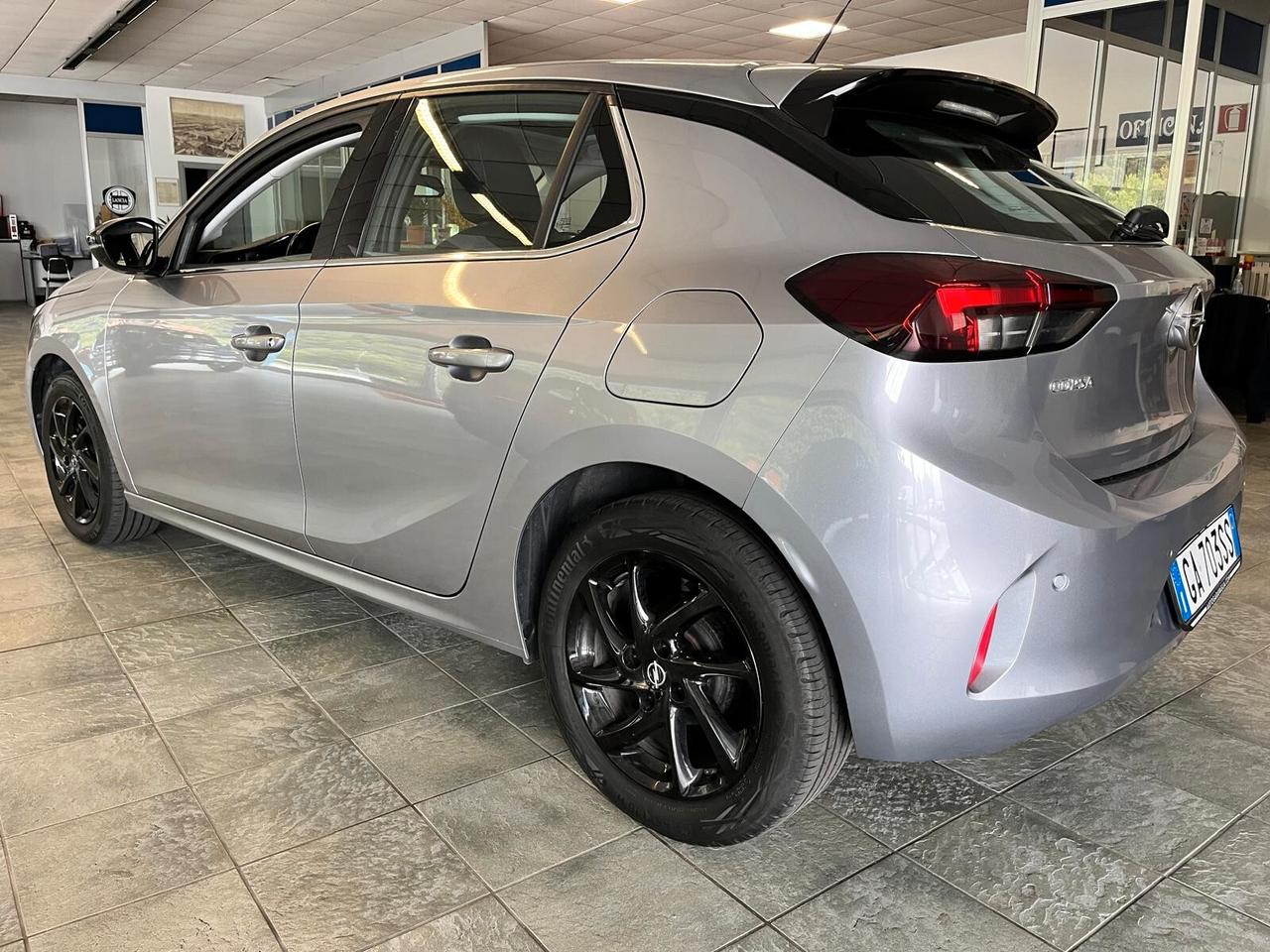Opel Corsa 1.2 Elegance