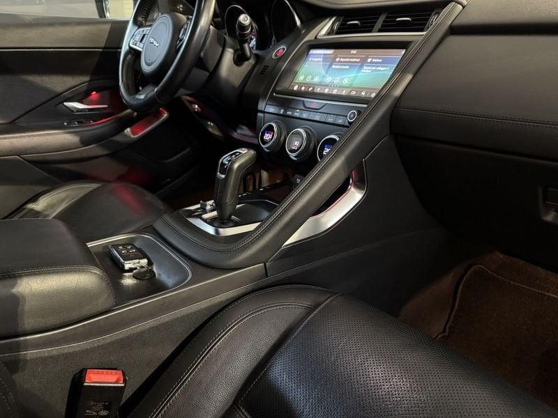 Jaguar E-Pace 2.0D i4 180cv R-DYNAMIC AUTO AWD