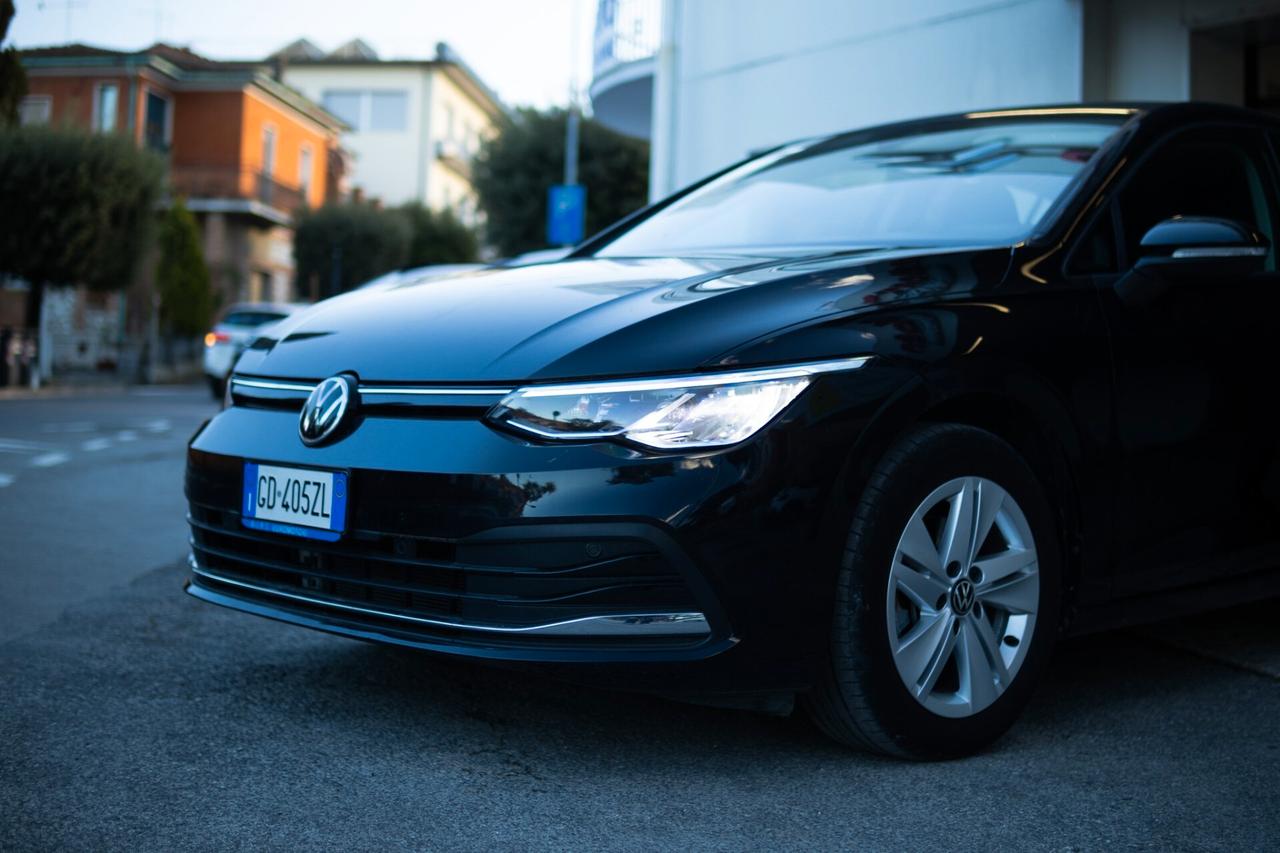 Volkswagen Golf 1.0 TSI EVO Life