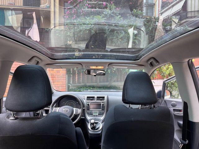 TOYOTA Verso-S 1.4D tetto panoramico unico proprietario
