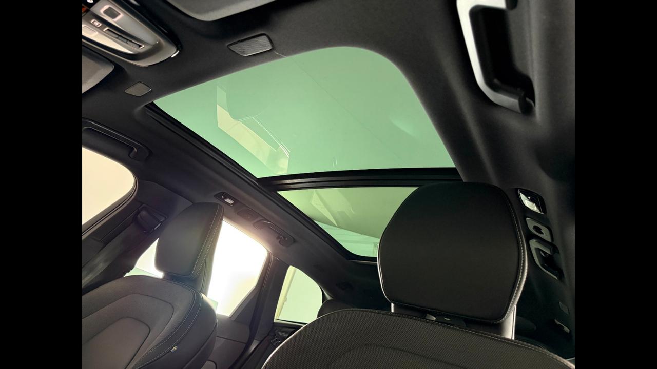 VOLVO XC60 II 2022 - XC60 2.0 t6 phev Plus Dark awd auto