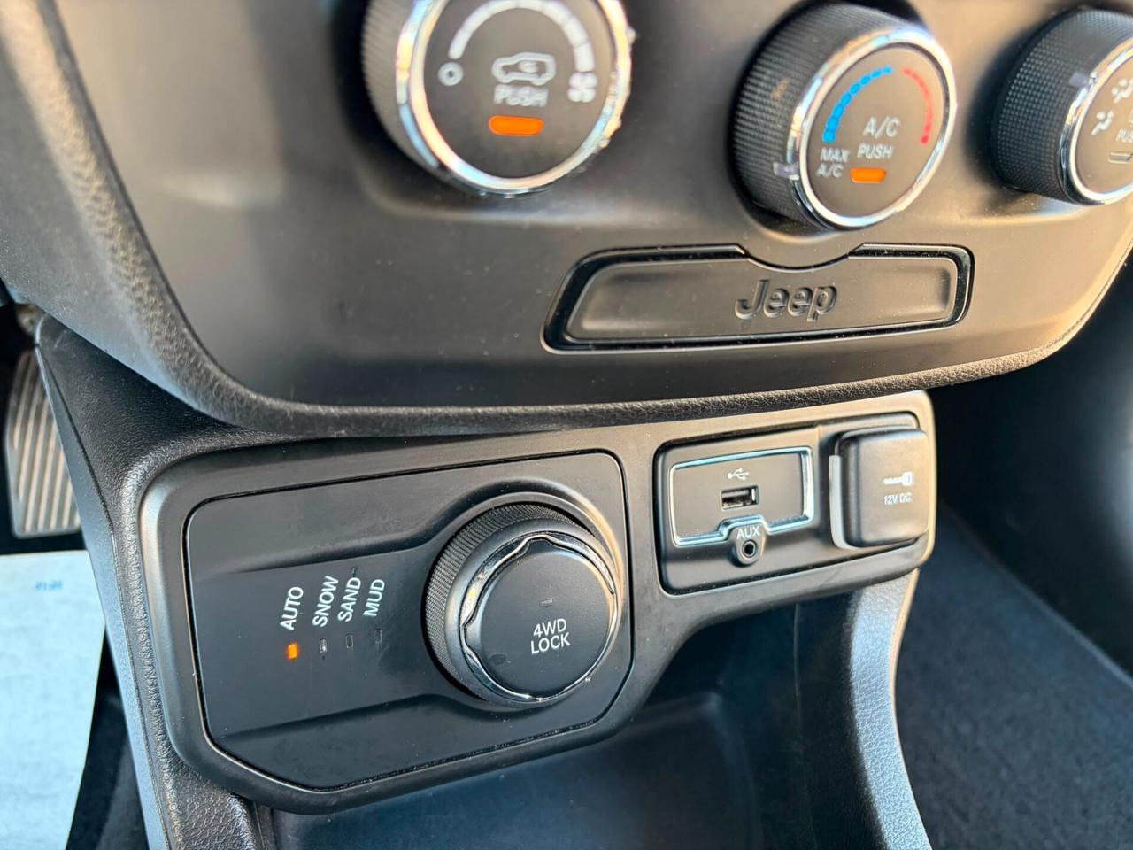 Jeep Renegade 2.0 Mjt 140CV 4WD Active Drive Longitude - GANCIO TRAINO