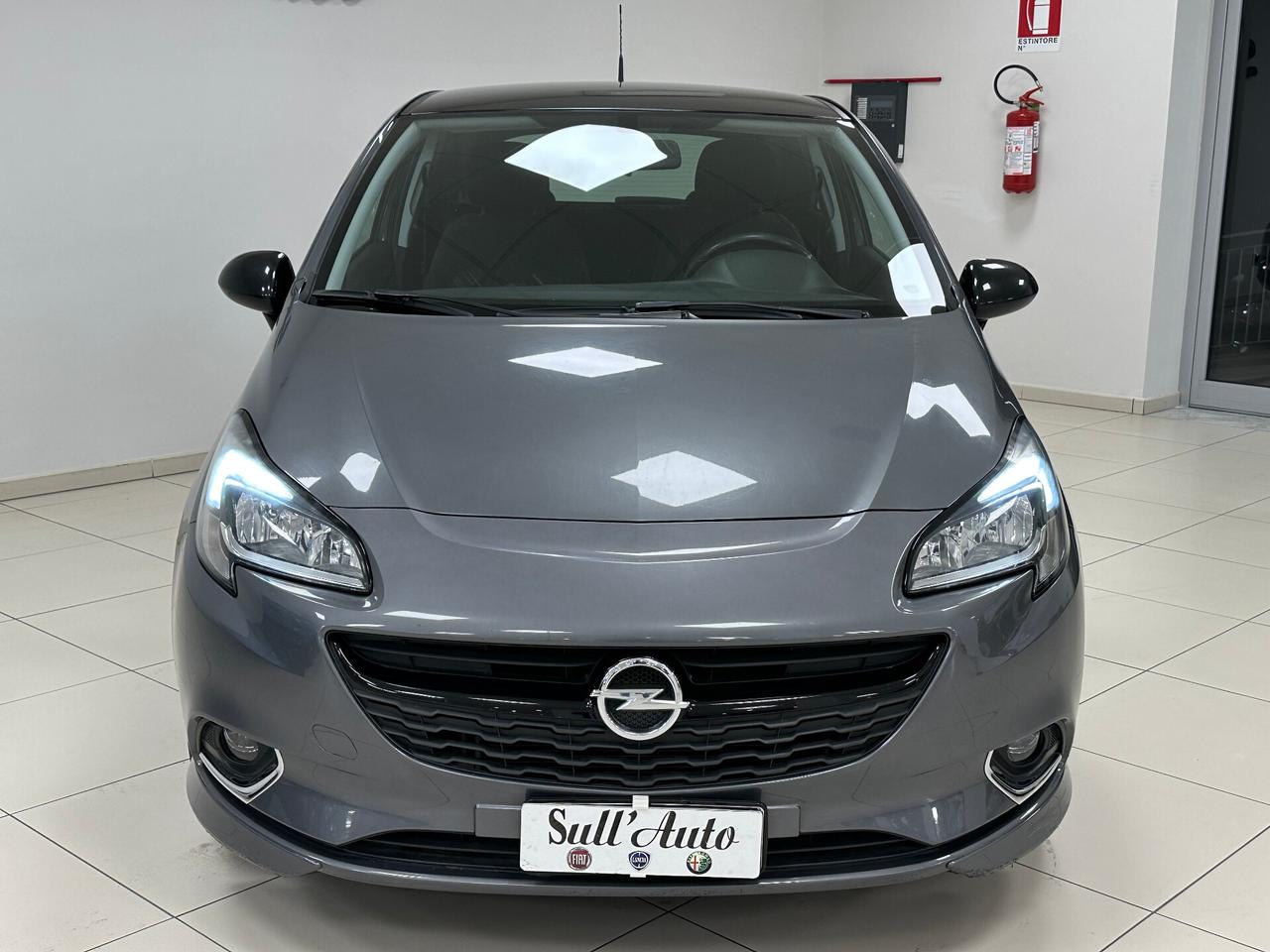Opel Corsa 1.4 90CV Benzina Coupé b-Color - 2015