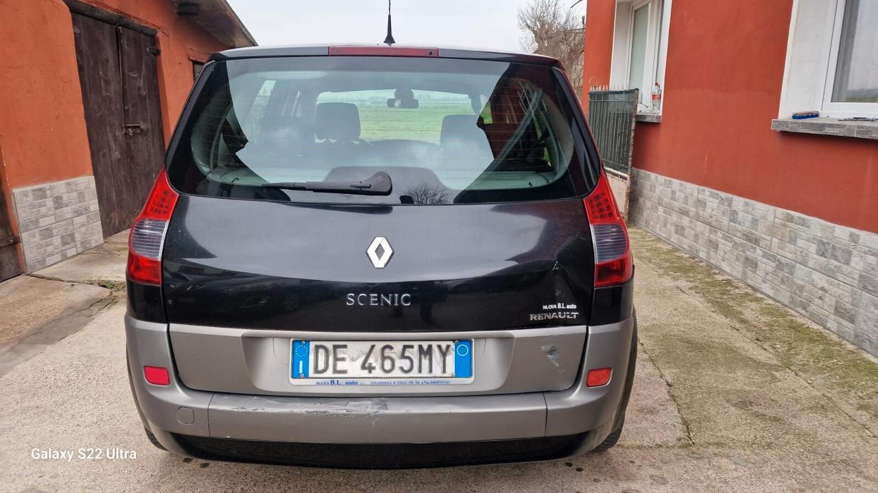 Renault Scenic Scénic 1.5 dCi/105CV Luxe neop