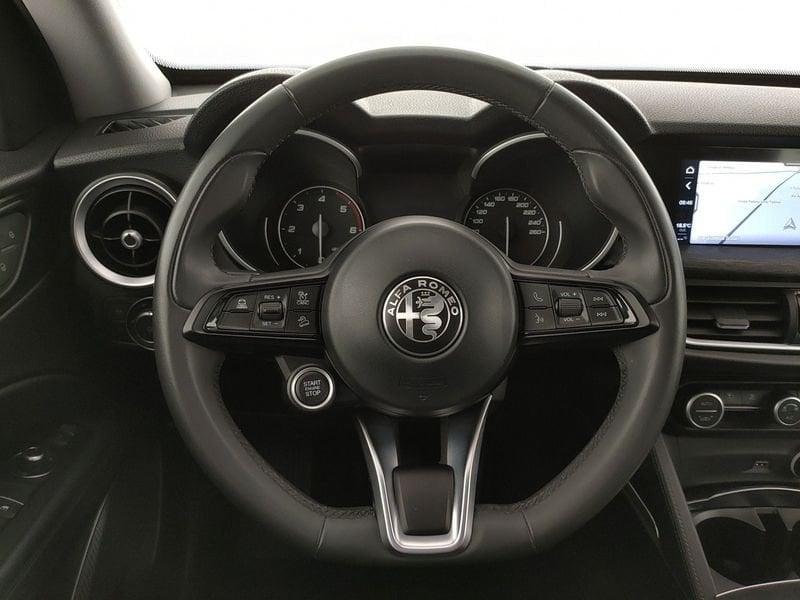 Alfa Romeo Stelvio 2.2 t Business Q4 190cv auto