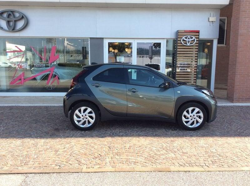 Toyota Aygo X Aygo X 1.0 VVT-i 72 CV 5 porte Trend