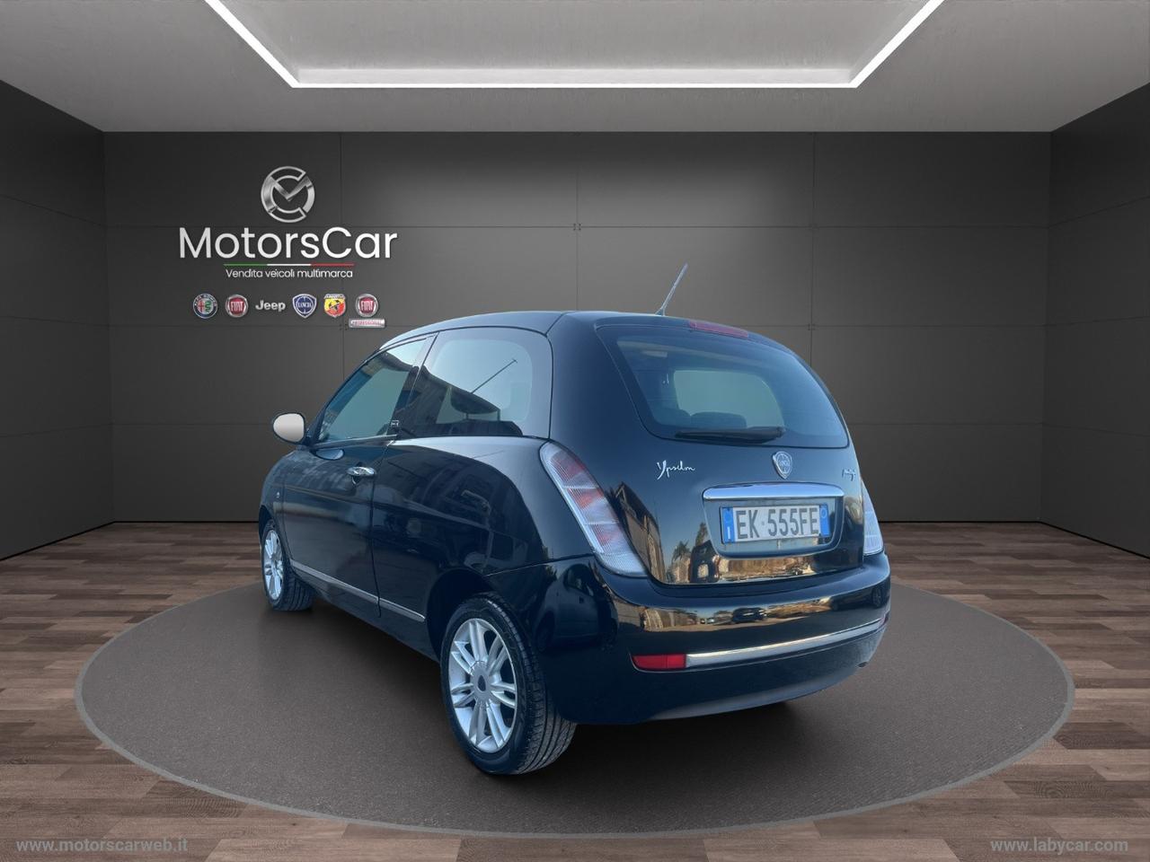 LANCIA Ypsilon 1.3 MJT 75 CV Diva