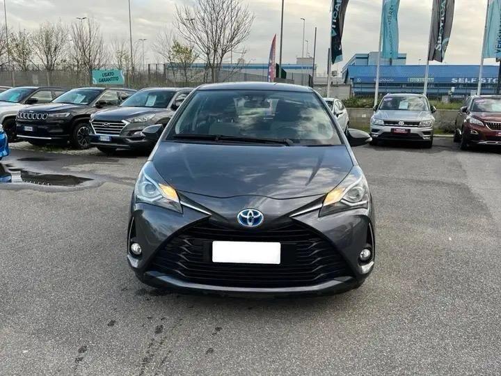 Toyota Yaris 1.5 Hybrid 5 porte Business