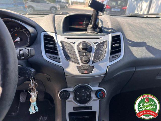 FORD Fiesta Ikon 1.2 8 CV 5 porte